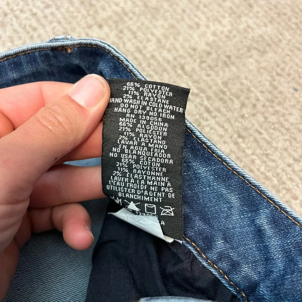 Distressed Grace Blue Jeans - Picture 5 of 8